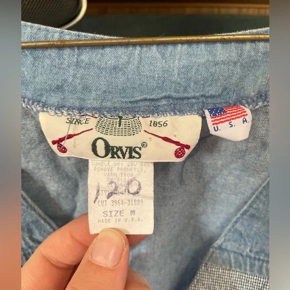 Vintage Orvis women’s medium Chic Denim Vest with Embroidered Birdhouse Design - Picture 2 of 8